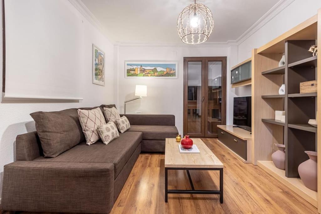 גרנדה Apartamento Con Terraza A 4 Minutos De La Catedral מראה חיצוני תמונה