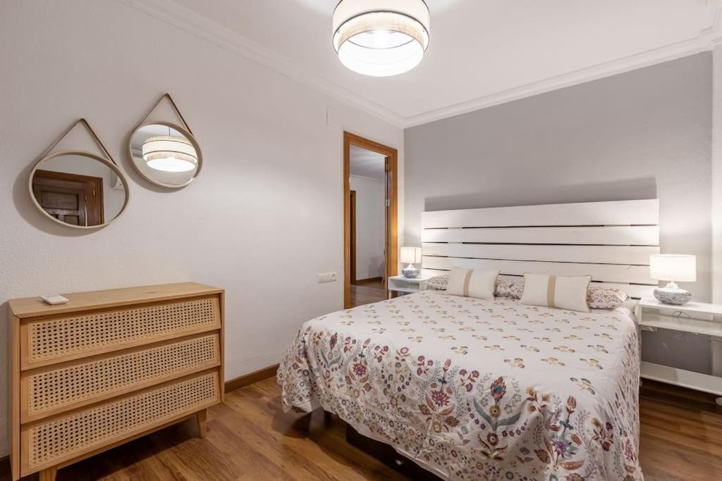 גרנדה Apartamento Con Terraza A 4 Minutos De La Catedral מראה חיצוני תמונה
