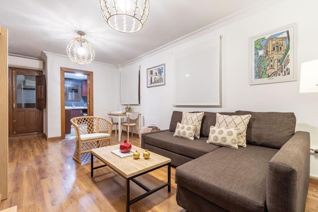 גרנדה Apartamento Con Terraza A 4 Minutos De La Catedral מראה חיצוני תמונה