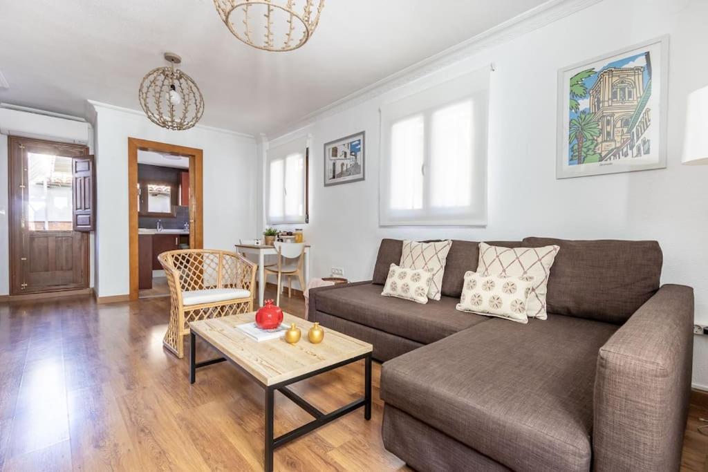 גרנדה Apartamento Con Terraza A 4 Minutos De La Catedral מראה חיצוני תמונה