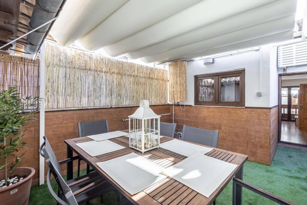 גרנדה Apartamento Con Terraza A 4 Minutos De La Catedral מראה חיצוני תמונה