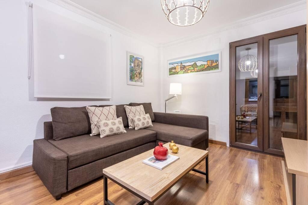 גרנדה Apartamento Con Terraza A 4 Minutos De La Catedral מראה חיצוני תמונה